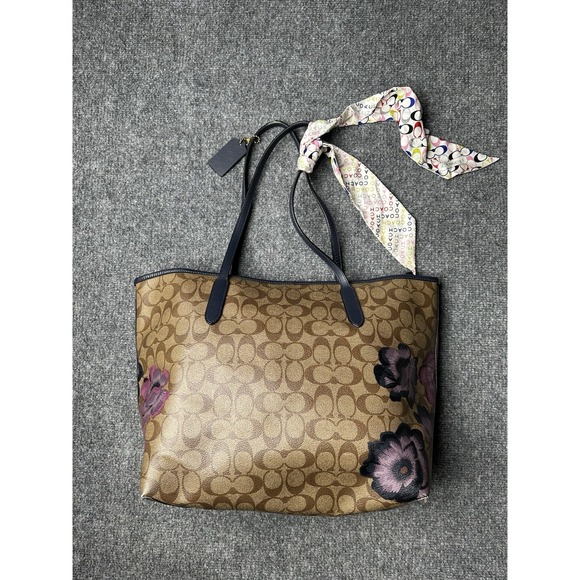 Women's Coach 5697 City Tote Signature Canvas Kaffe Fassett Floral Print - Picture 2 of 13